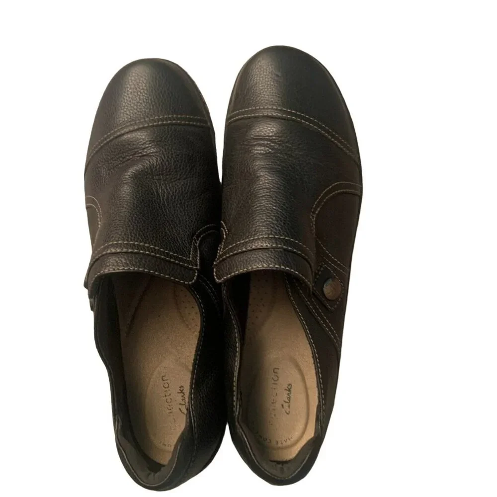CLARKS COLLECTION WOMEN'S BLACK LEATHER SLIP ON LOAFERS 9- NICE!